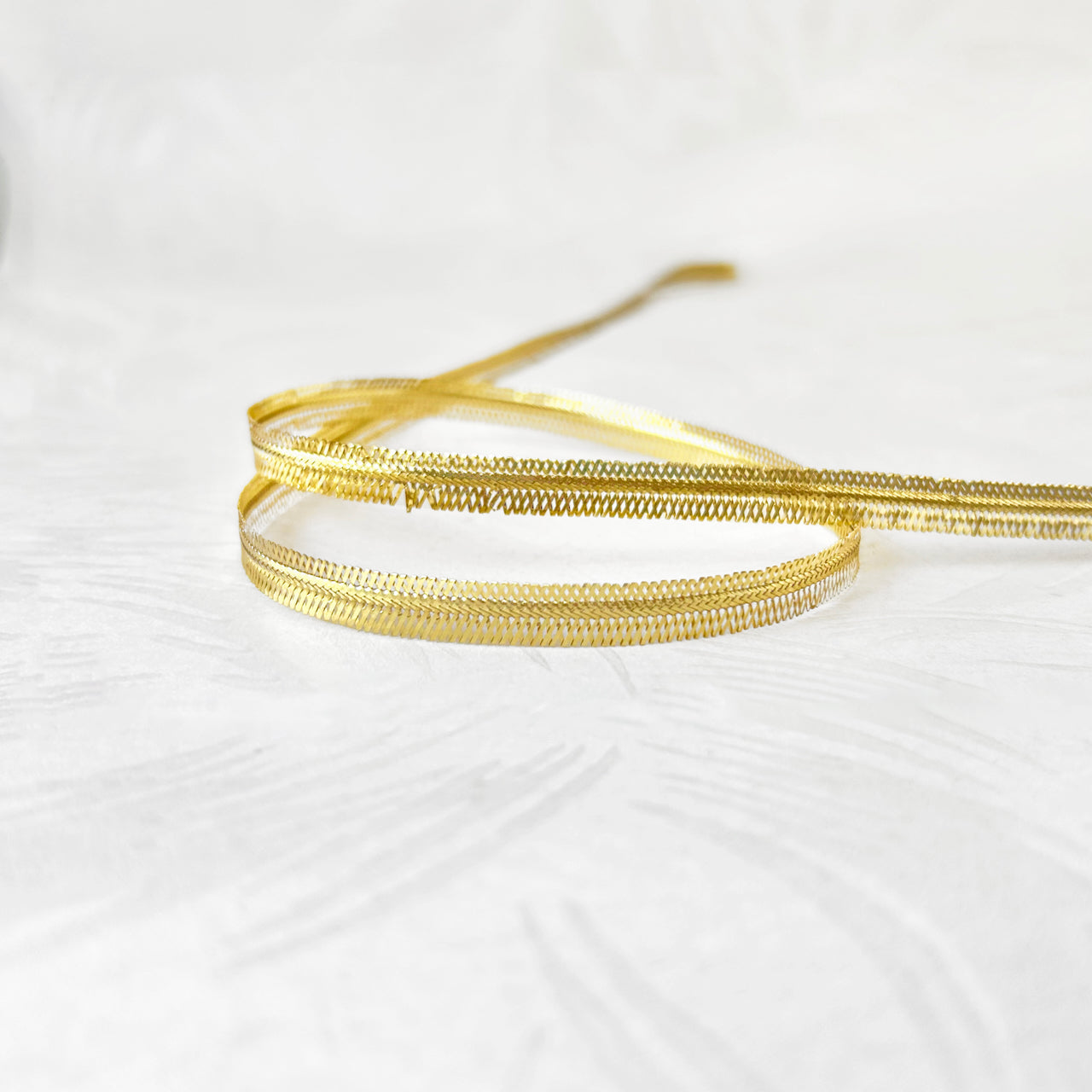 Metallic_Gold_Micro_Fringe