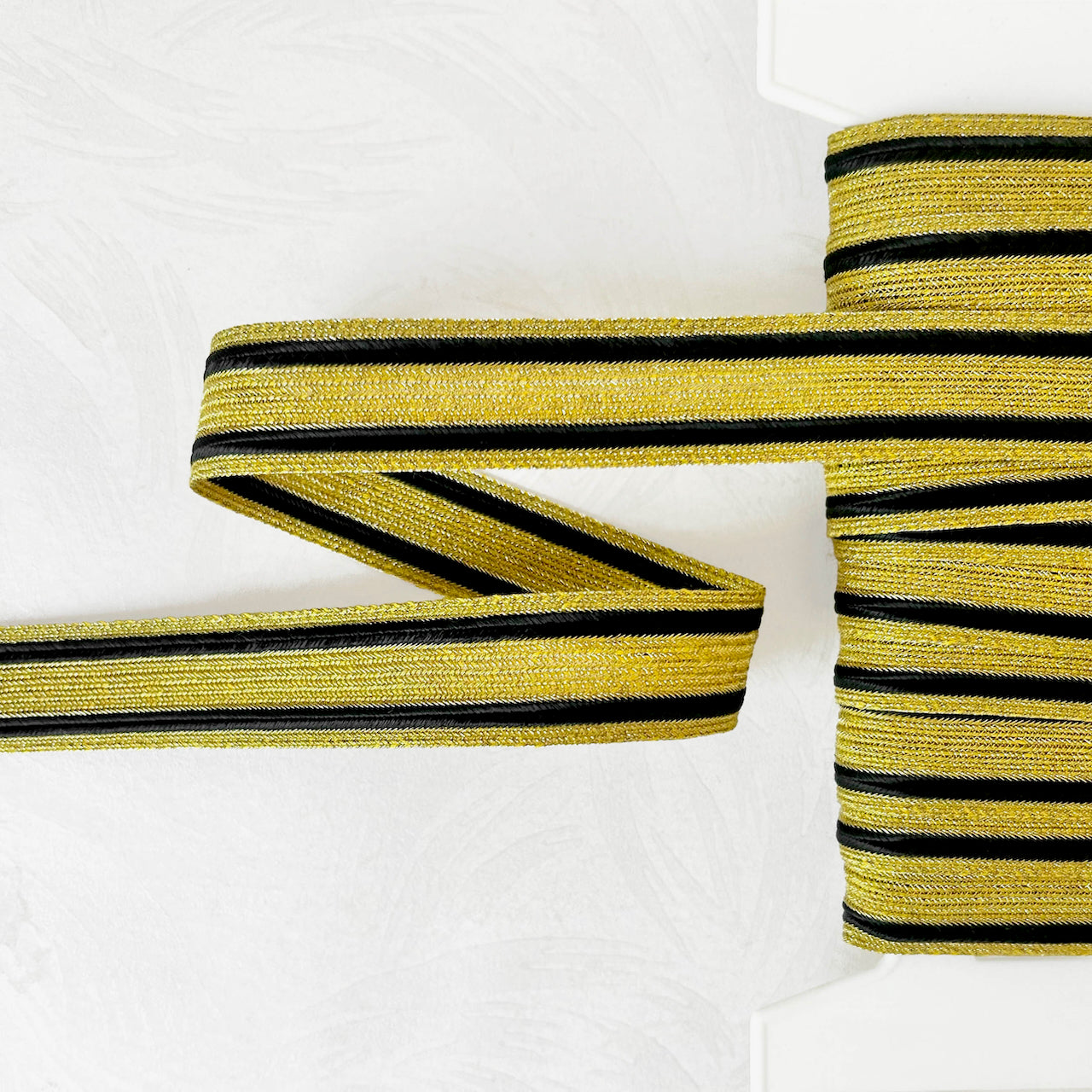 Metallic_Striped_Weave_Braid