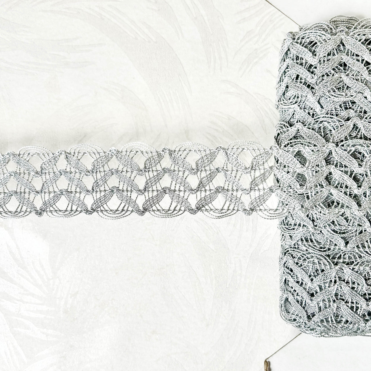    Sparkly_Metallic_Weave_Braid