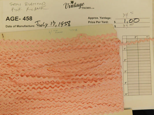 Card of Pink Scalloped Diamond Weave (approx. 26 yards)