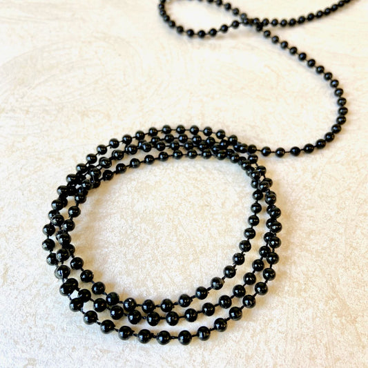 Faux_Pearls_Black