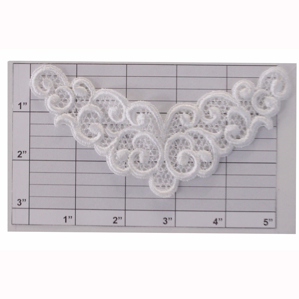 Venice Lace Center Motif Swirls