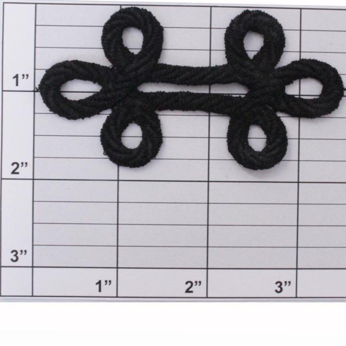 3-1/2" figure 8 applique 3 colors