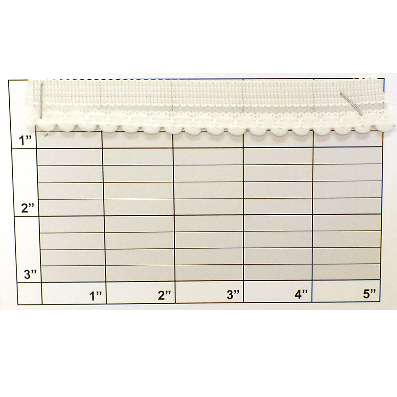 Scallop Edge Piping w/Lip 1/4" (Per Yard) White