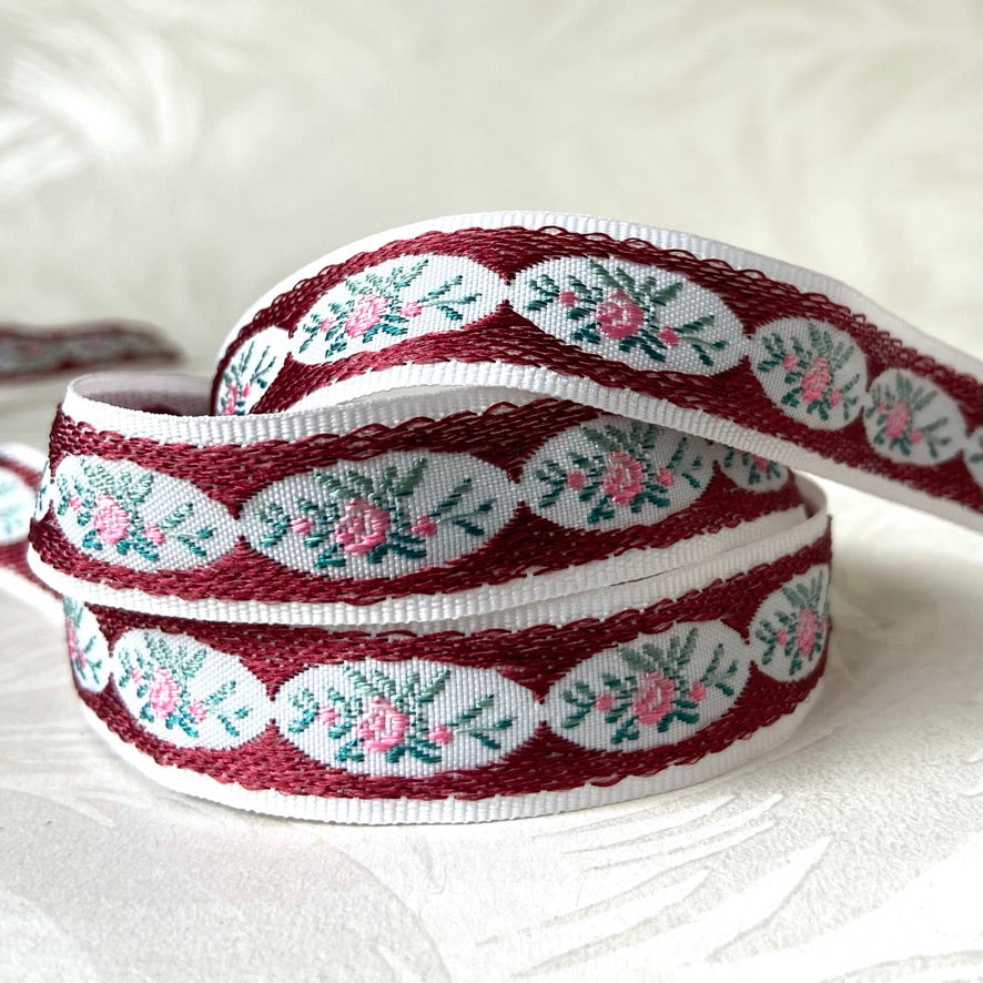 Oval Bouquet Floral Jacquard 11/16" - 7 Colorways