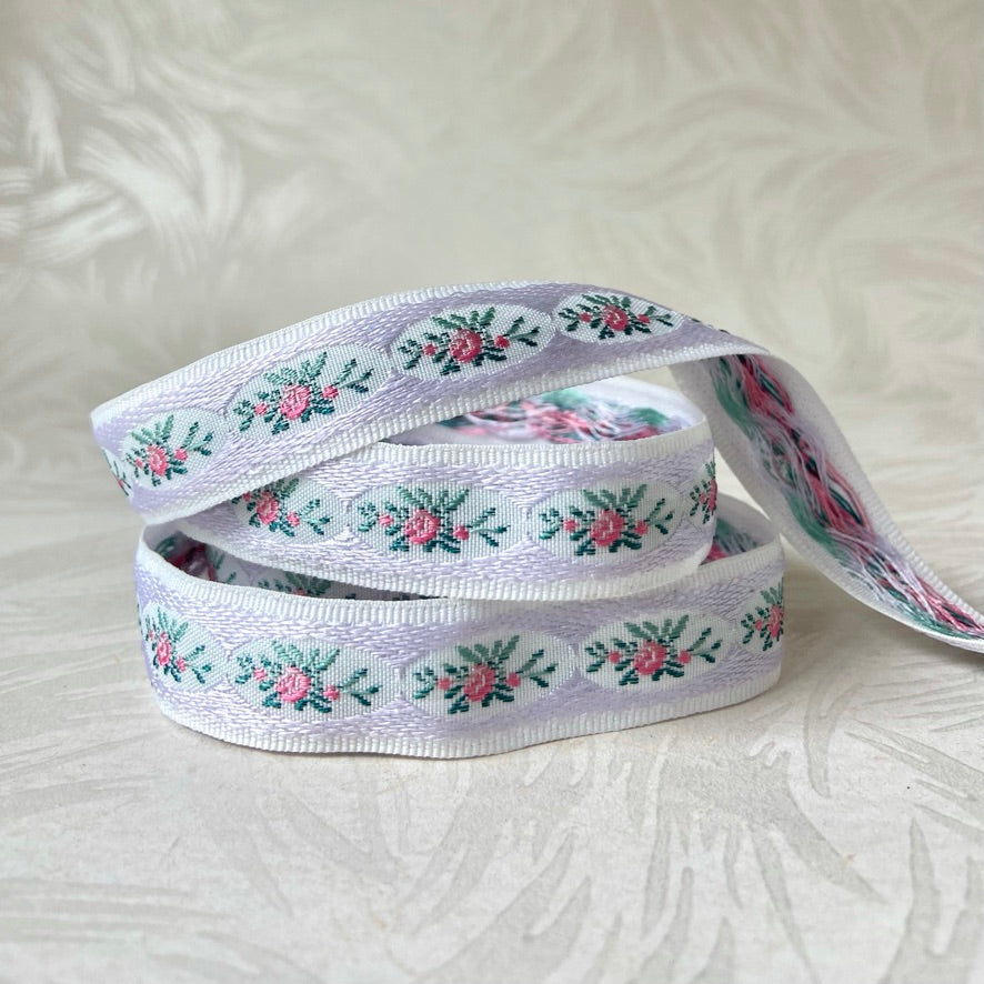 Oval Bouquet Floral Jacquard 11/16" - 7 Colorways