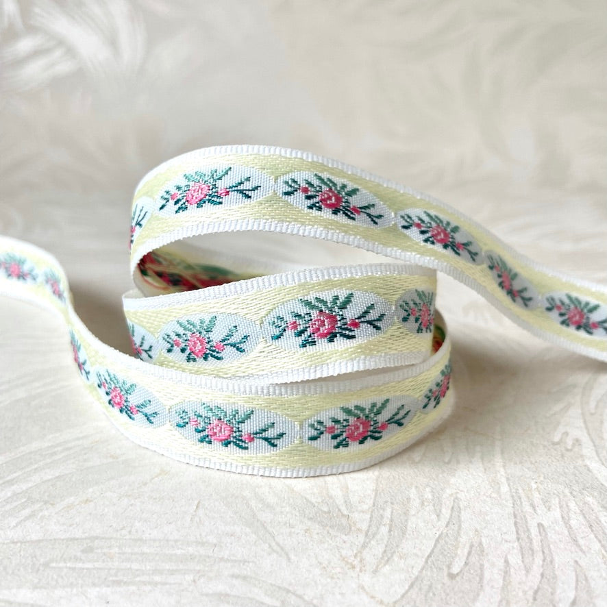 Oval Bouquet Floral Jacquard 11/16" - 7 Colorways