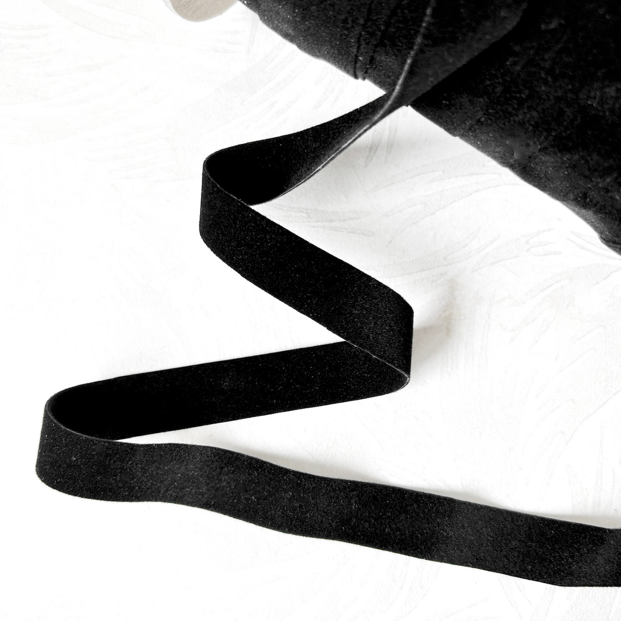    Black_Double_Sided_Flat_Velet