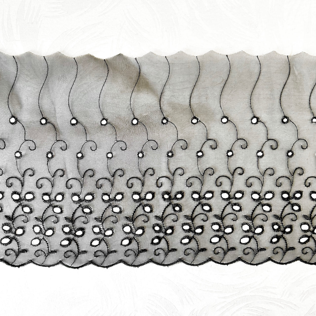    Black_Eyelet_Lace
