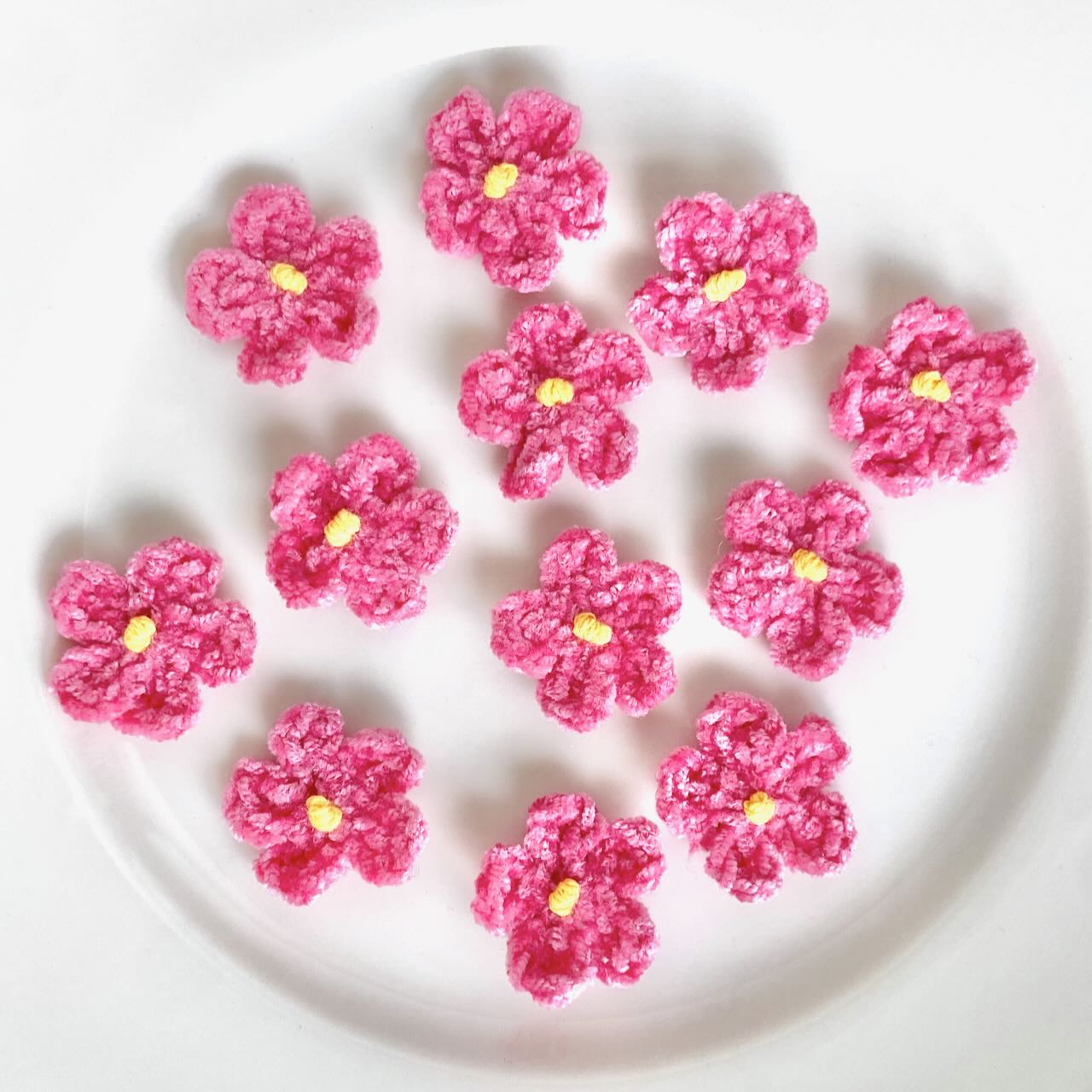 Chenille_Crochet_Flower