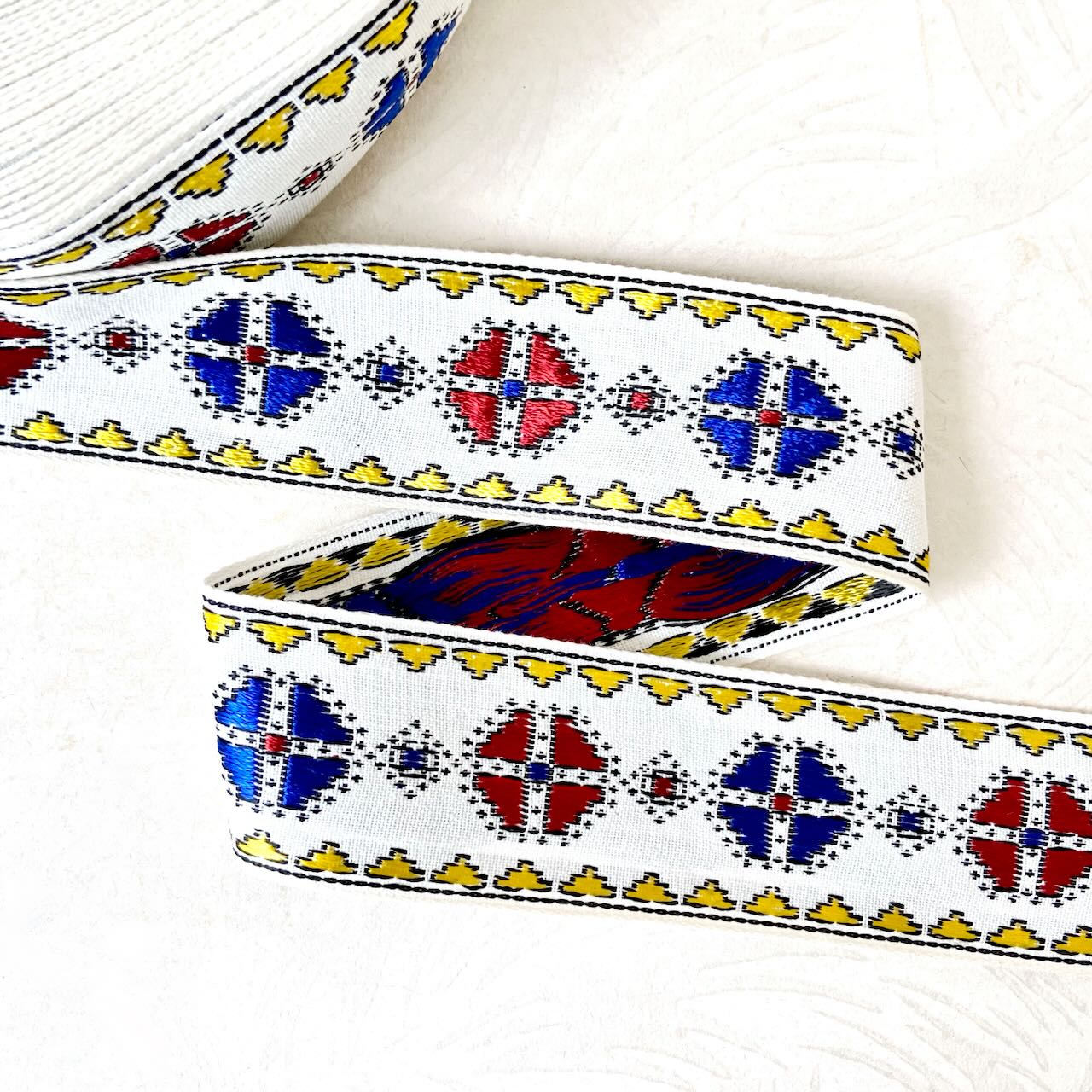   Cross_Jacquard_Ribbon