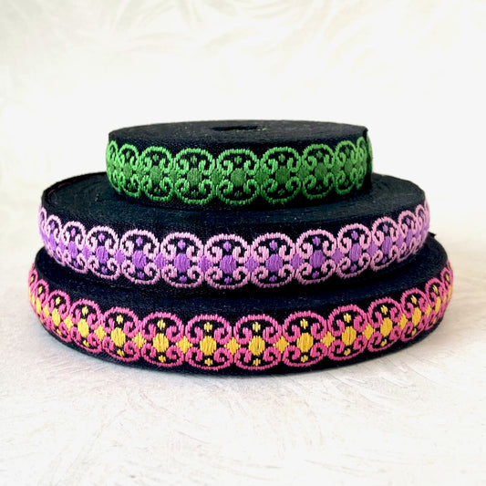    Curlicue_Jacquard_Ribbon