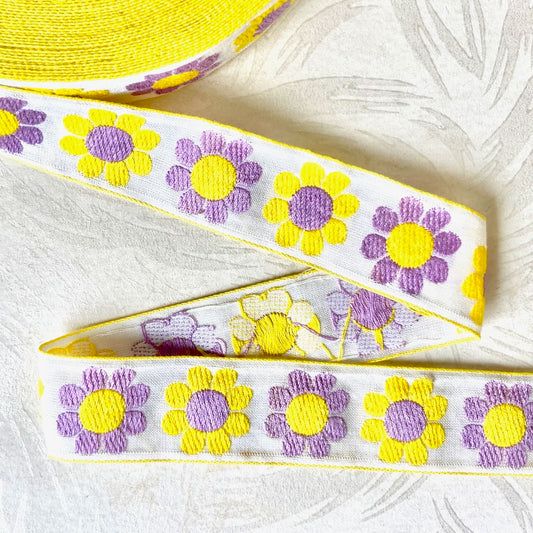 Daisy Jacquard 1-1/4" - 2 Colorways