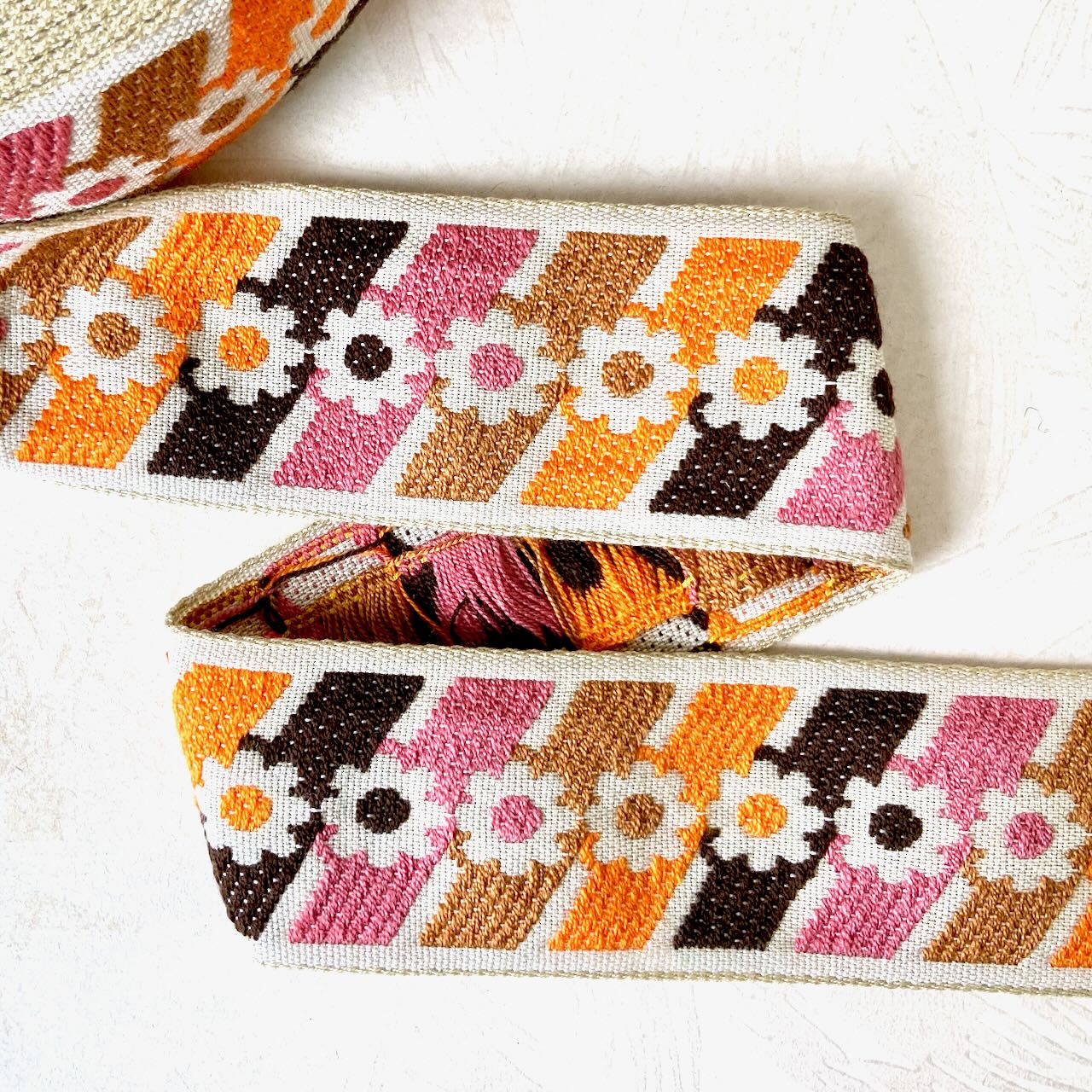 Daisy_Stripe_Jacquard_Ribbon