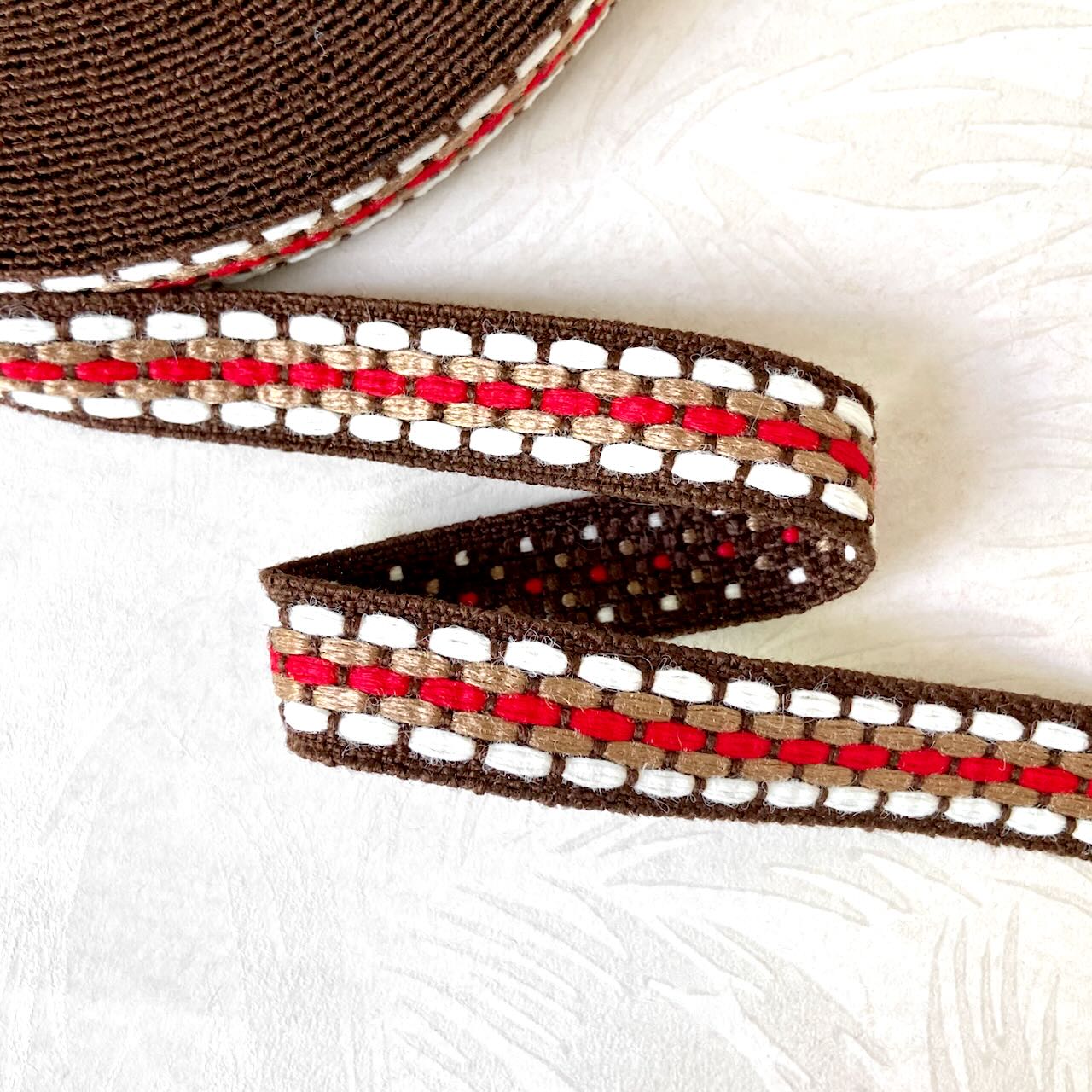     Dash_Stitch_Jacquard_Ribbon