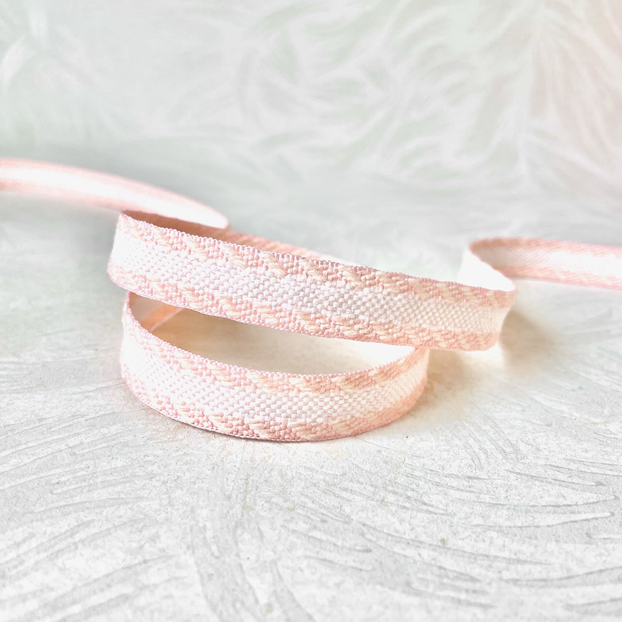     Diagonal_Line_Jacquard_Ribbon