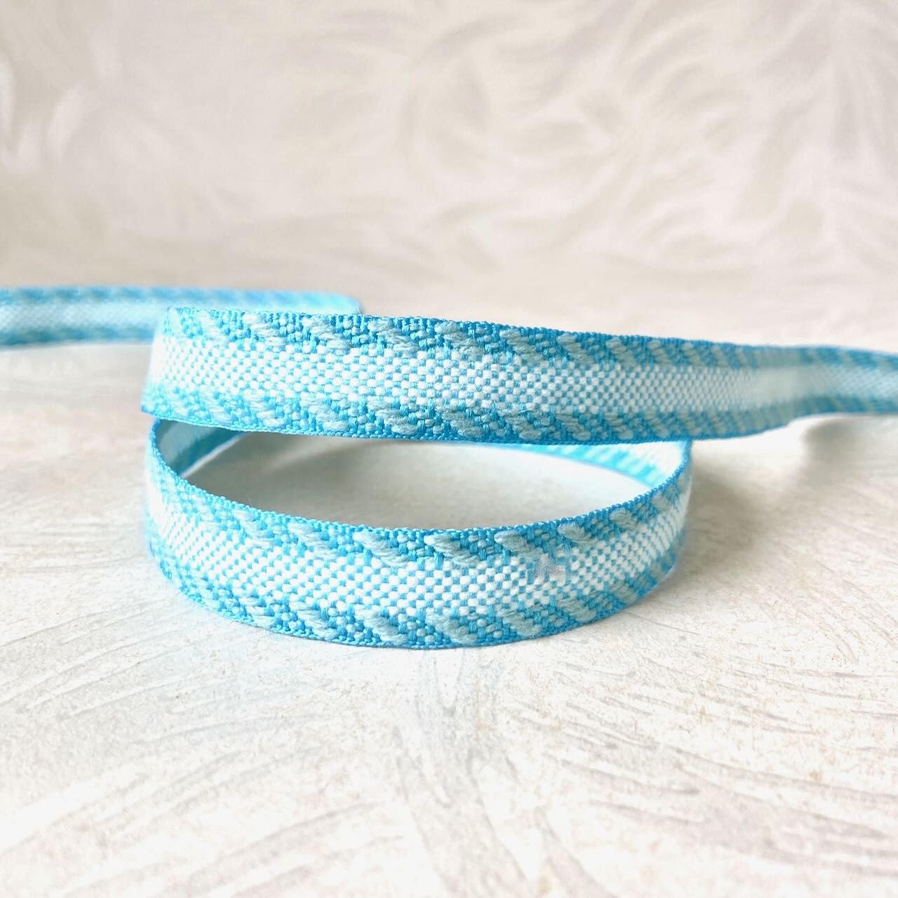     Diagonal_Line_Jacquard_Ribbon