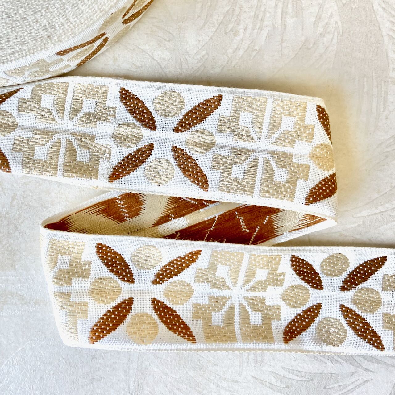 Dior_Floral_Geometric_Jacquard_Ribbon