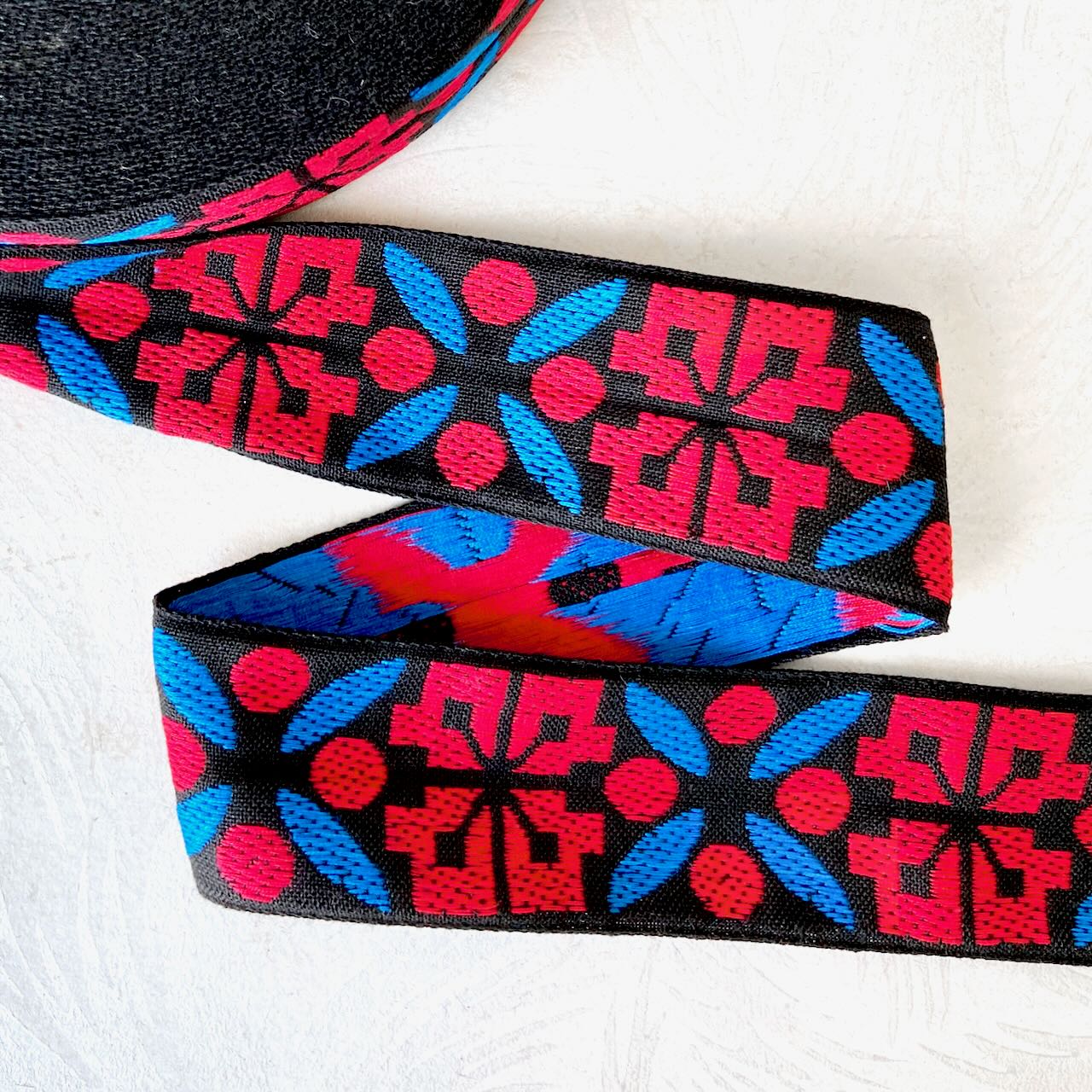 Dior_Floral_Geometric_Jacquard_Ribbon