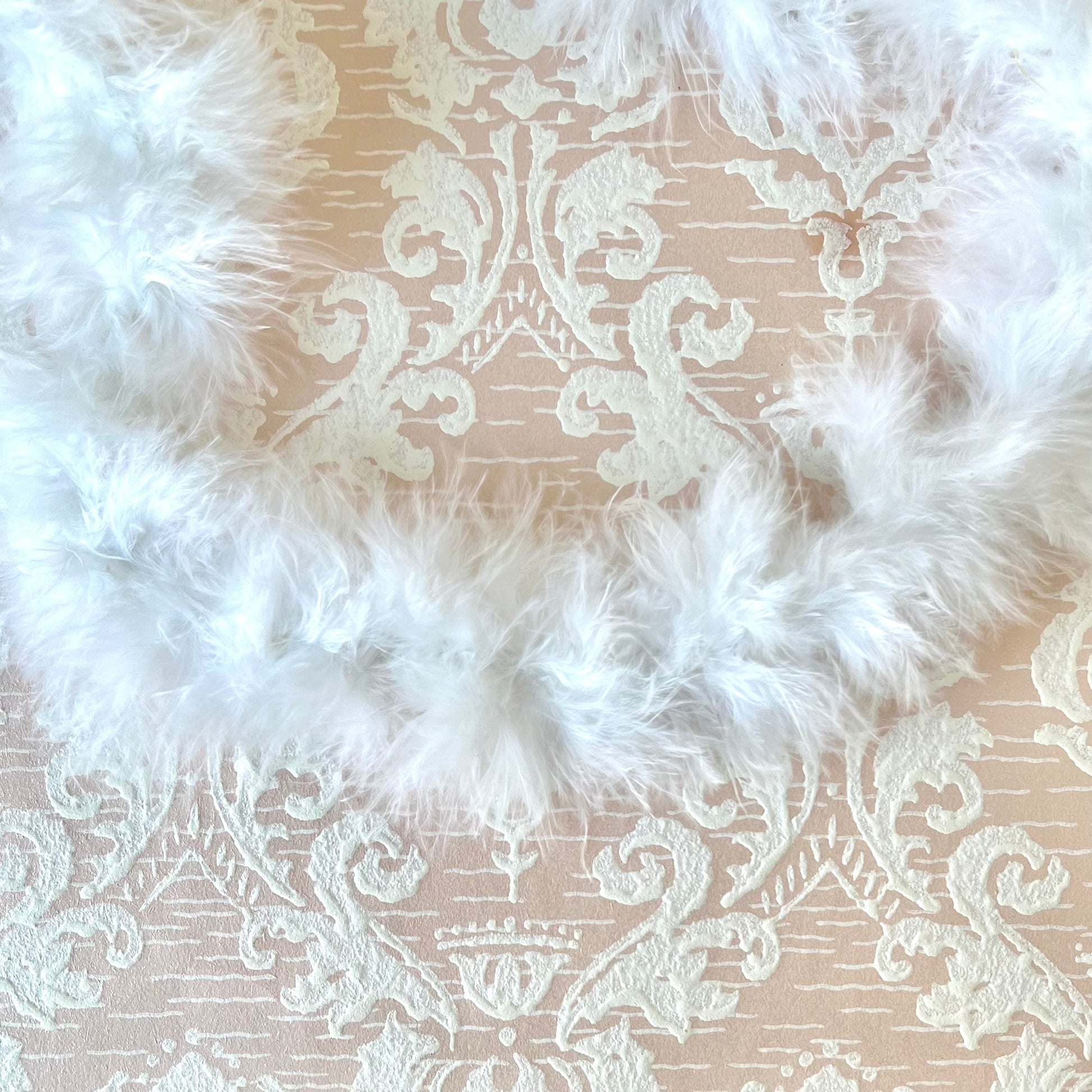 white-13-gram-feather-boa