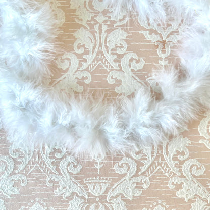 white-13-gram-feather-boa
