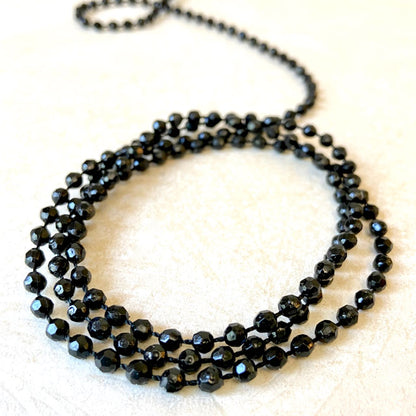Faceted_Faux_Pearls_Black