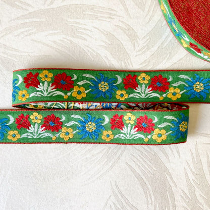       Floral_Bouquet_Jacquard_Ribbon