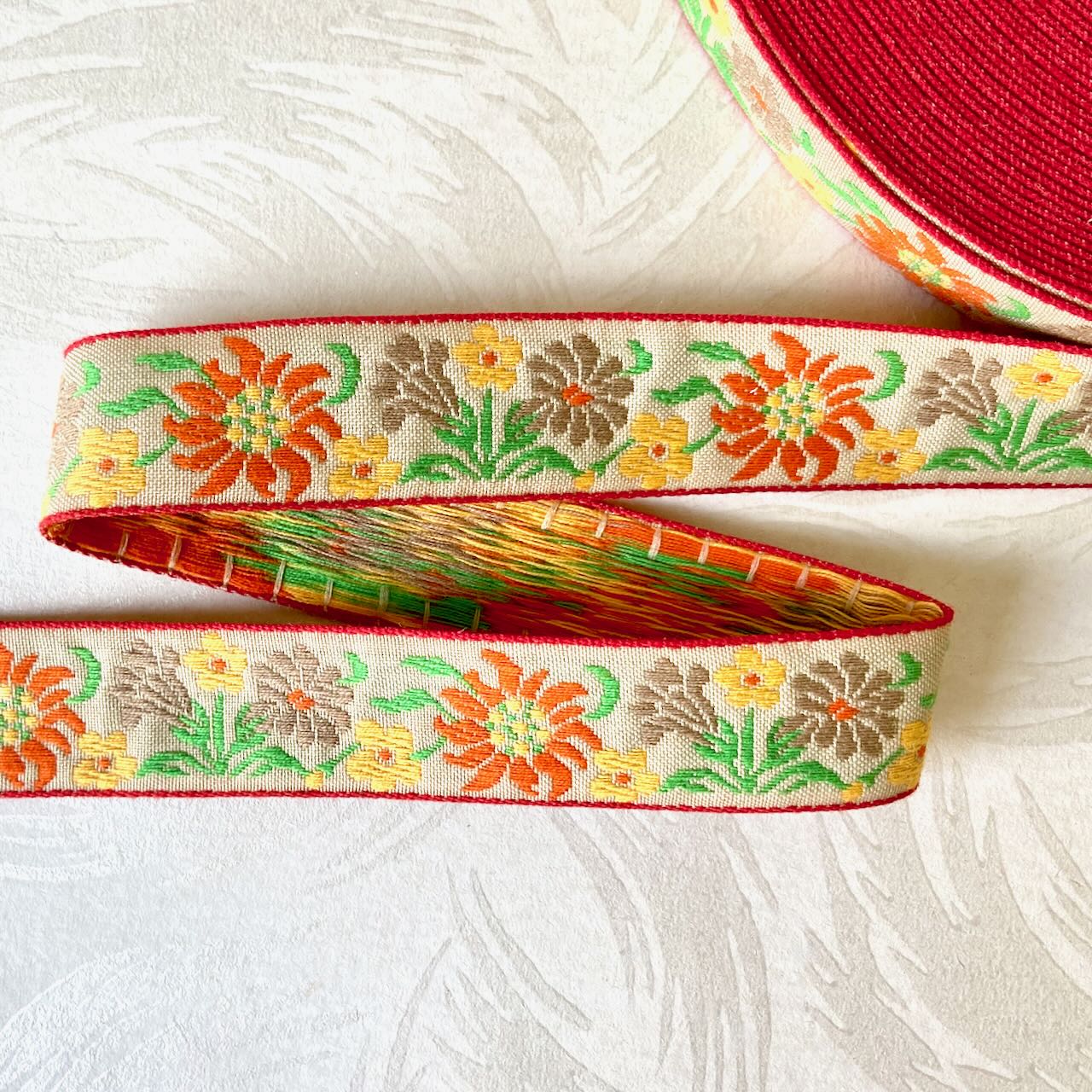       Floral_Bouquet_Jacquard_Ribbon