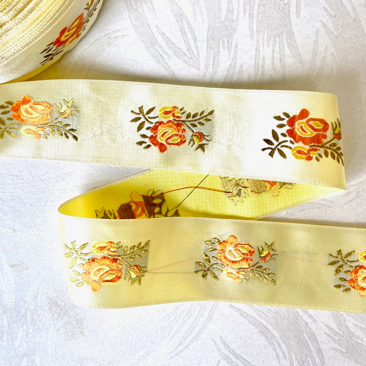    Floral_Embroidered_Satin_Ribbon