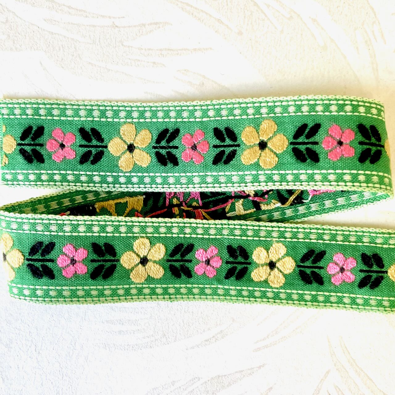    Floral_Leaf_Jacquard_Ribbon