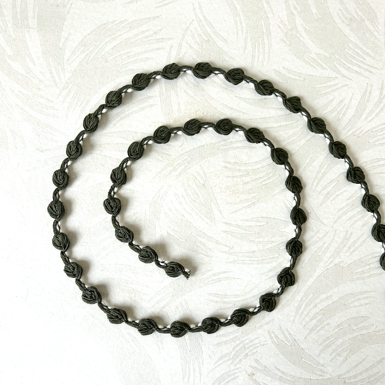     Floral_Rococo_Braid