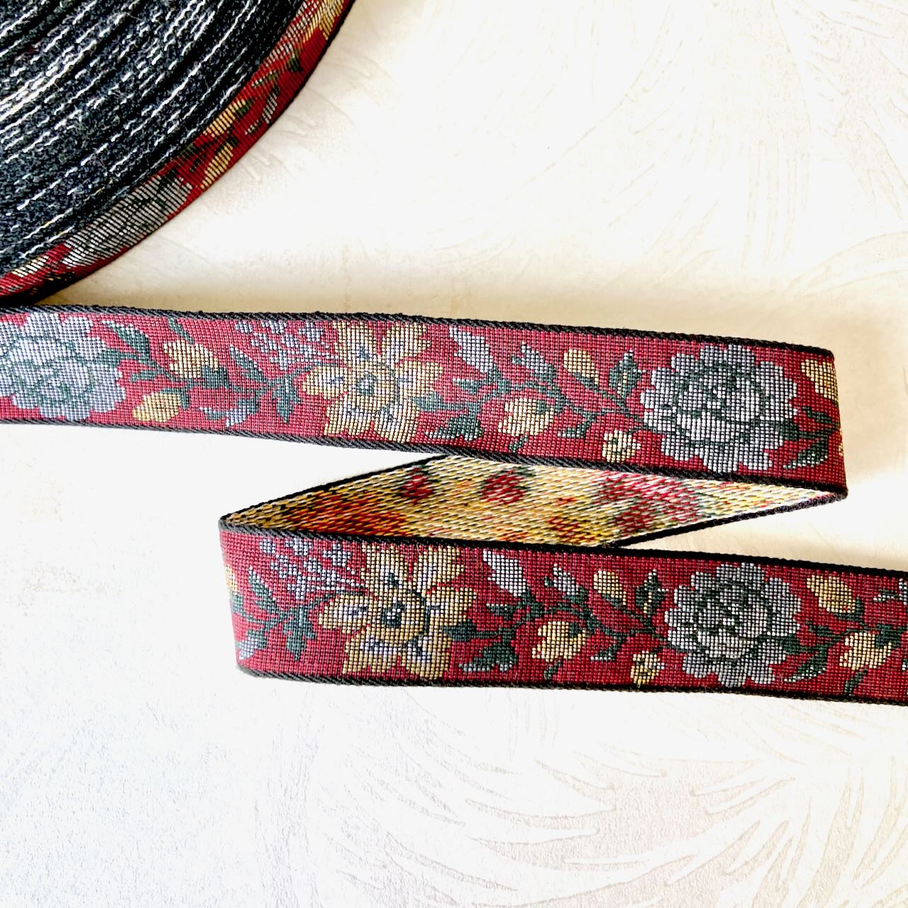     Floral_Tapestry_Jacquard_Ribbon