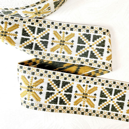    Geometric_Jacquard_Ribbon
