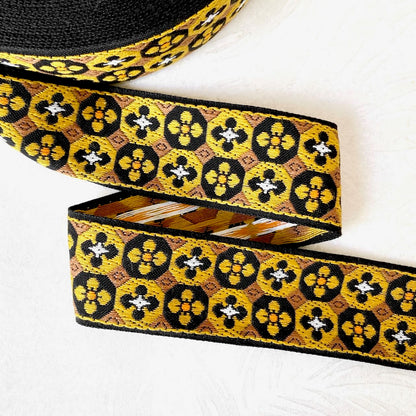     Geometric_Jacquard_Ribbon