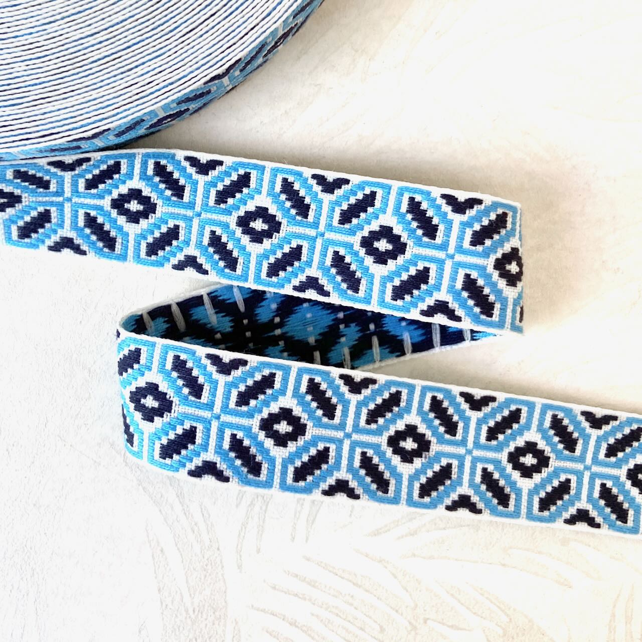     Geometric_Jacquard_Ribbon