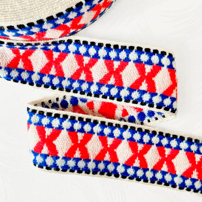     Geometric_Sweater_Jacquard_Ribbon