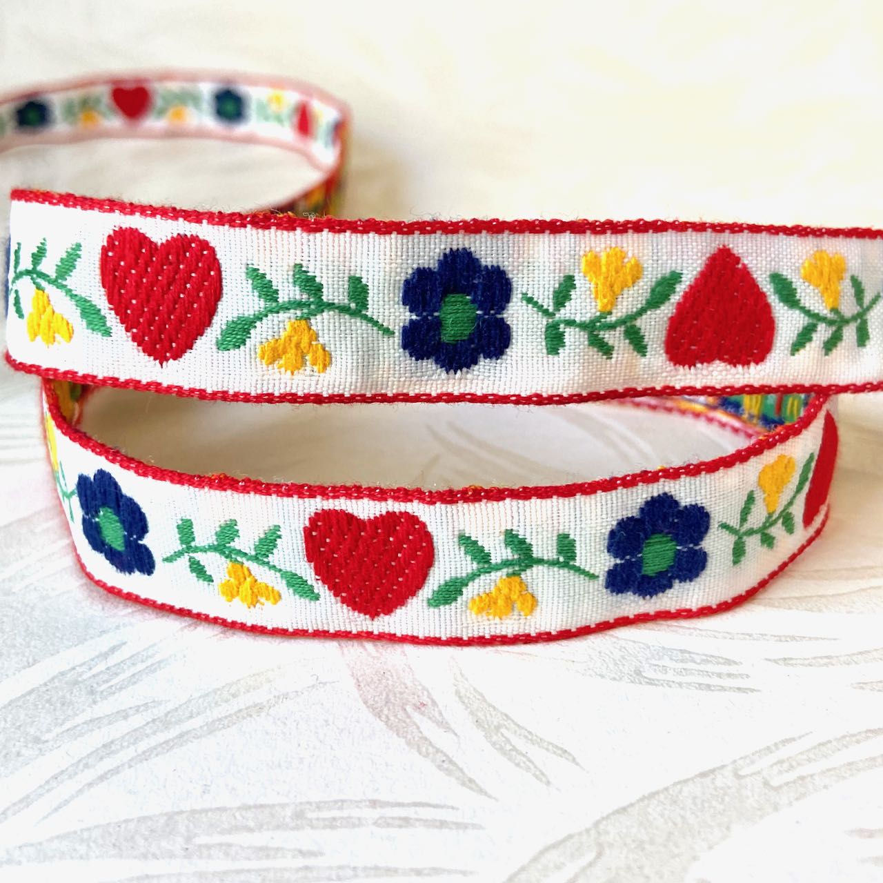 Heart_Daisy_Jacquard_Ribbon