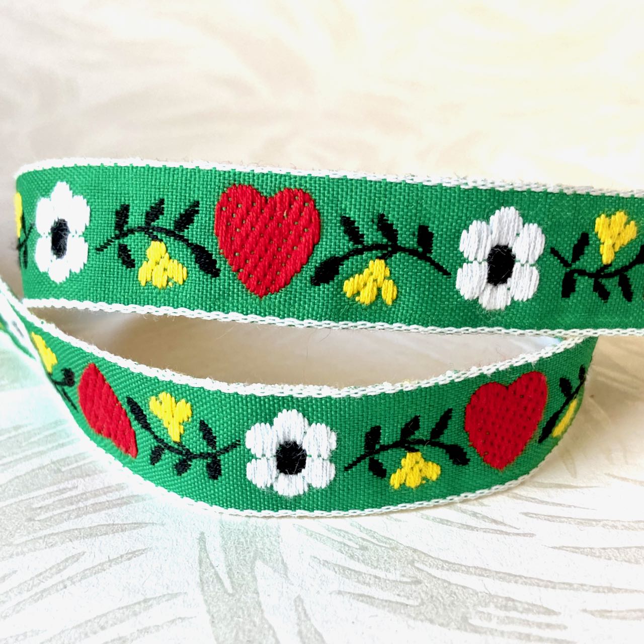 Heart_Daisy_Jacquard_Ribbon