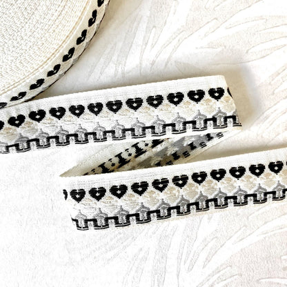     Heart_Jacquard_Ribbon