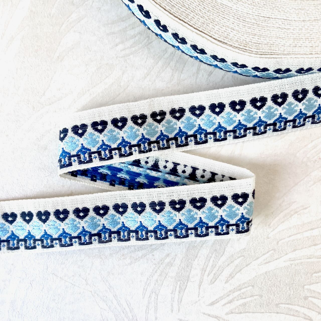     Heart_Jacquard_Ribbon