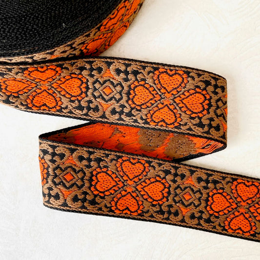 Hearts_Scrollwork_Jacquard_Ribbon