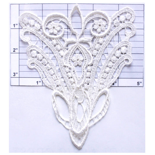 large-venice-lace-floral-v-shape-center-motif