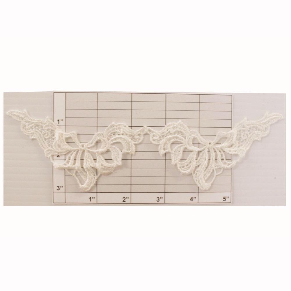 Embroidered collar pieces