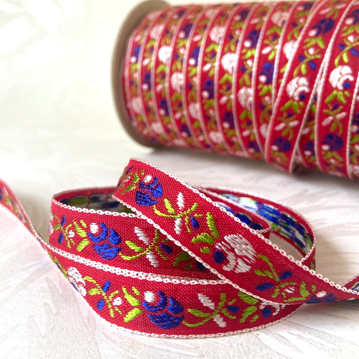 Narrow Rolled Rosebud Jacquard 1/2" - 6 Colorways