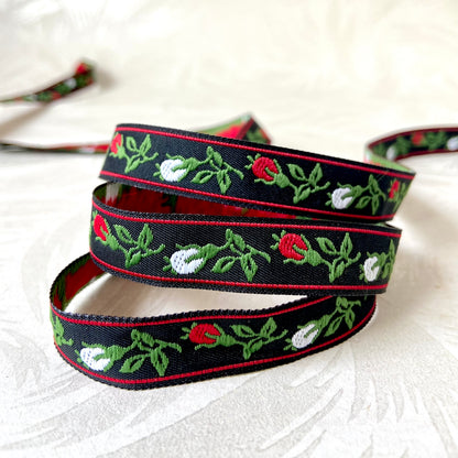 Rosebuds Jacquard 5/8" - 11 Colorways