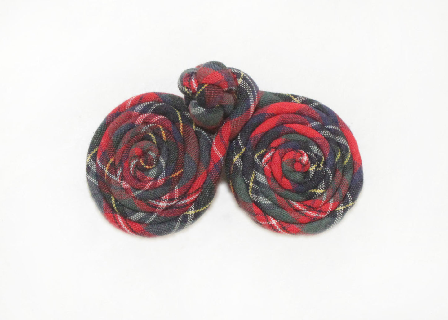 1.5" Coil Plaid Frog Knot
