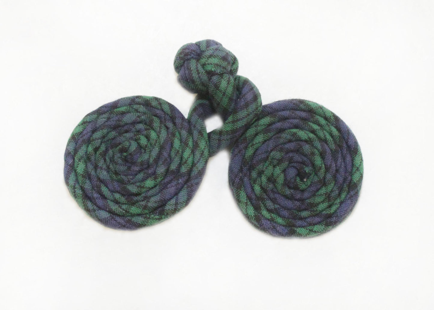 1.5" Coil Plaid Frog Knot
