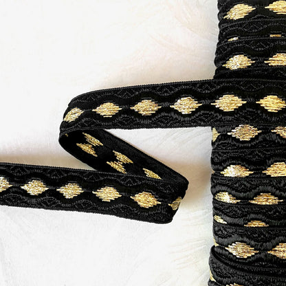 Metallic_Diamond_Jacquard_Ribbon