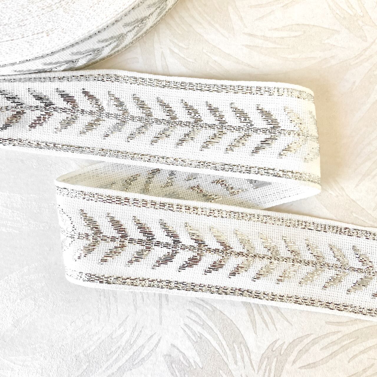     Metallic_Leaf_Jacquard_Ribbon
