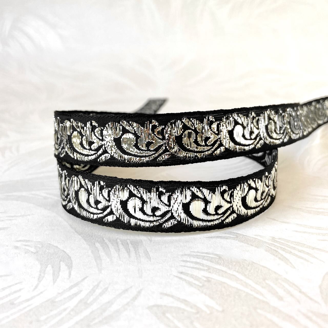     Metallic_Scrollwork_Jacquard_Ribbon